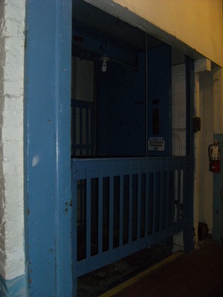 1937 freight elevator in the SPB 